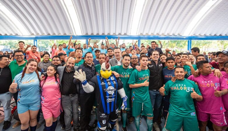 Inaugura Mauricio Kuri la Copa Valores en Corregidora 