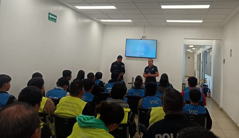 Imparte CECA taller de Salud Mental y Prevención de Adicciones en Corregidora