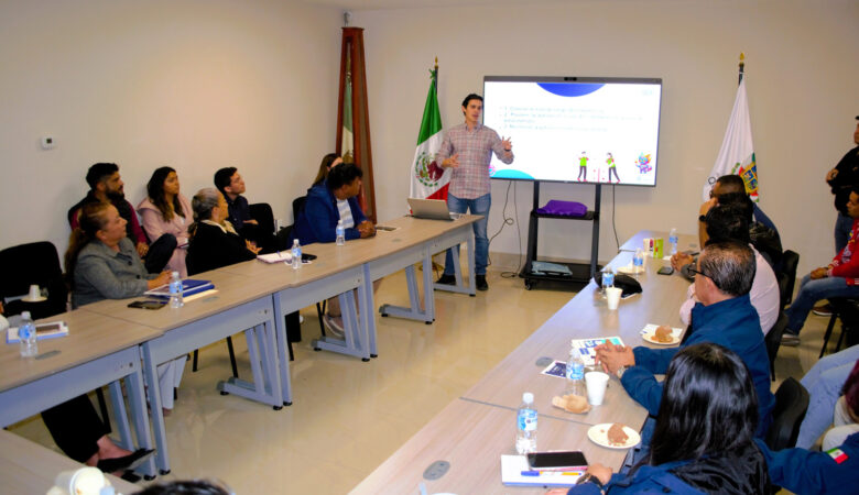 Capacita CECA a Comités Municipales para prevenir adicciones y atención en salud mental