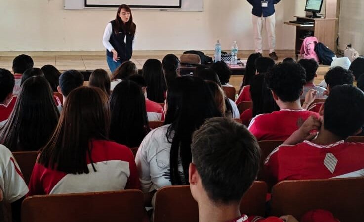 Impulsa CECA entornos escolares saludables en secundaria de Querétaro