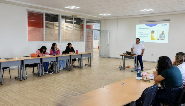 Capacita CECA a personal de la Facultad de Ingeniería de la UAQ en prevención y atención de adicciones digitales