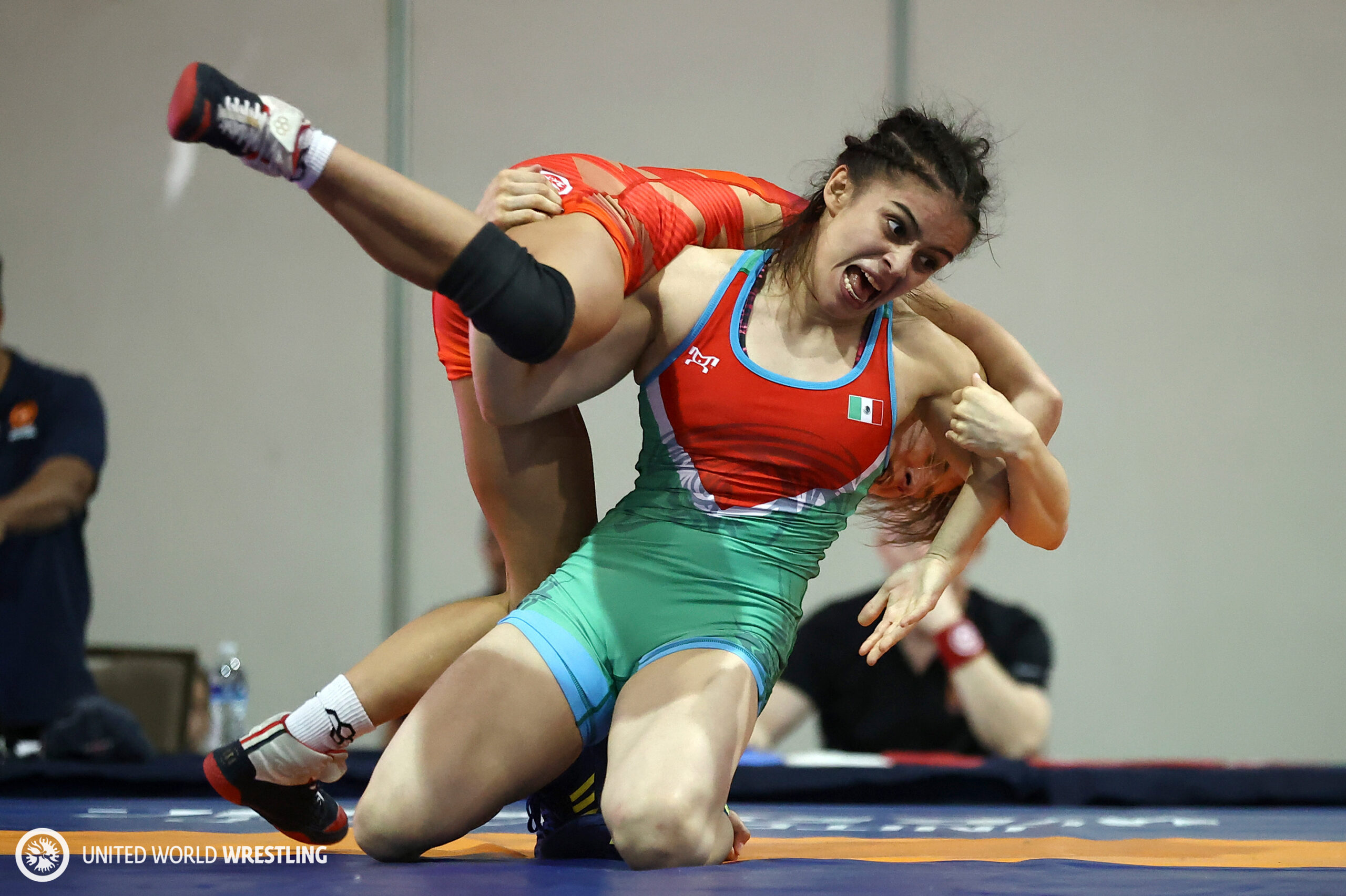Finaliza participación de luchadoras queretanas en el Campeonato Mundial en Serbia