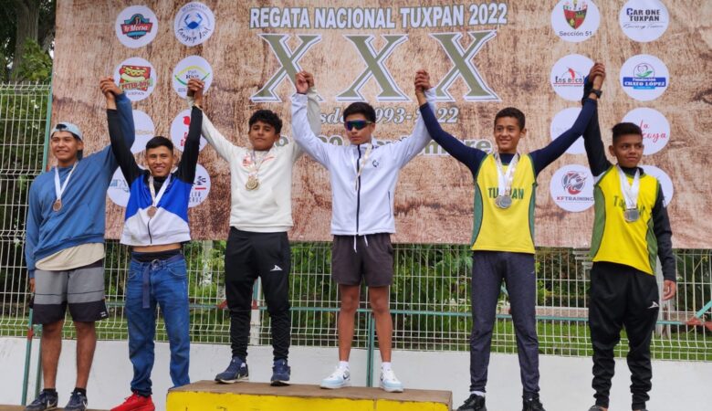 Canotaje queretano consigue resultado histórico en Regata Tuxpan 2022