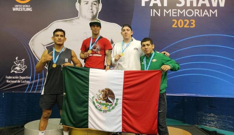 Queretanos destacan en Copa Internacional de Lucha Olímpica en Guatemala