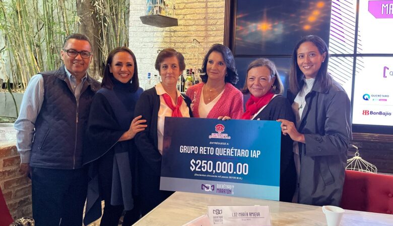 Entrega Querétaro Maratón donativo a organizaciones civiles